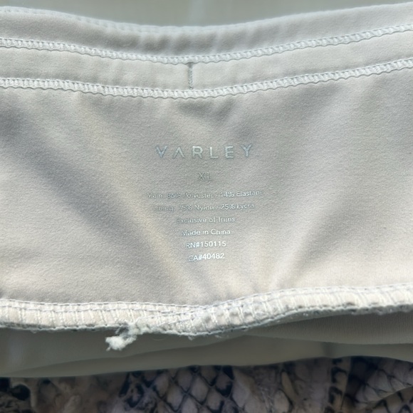 VARLEY High Waist Derby Alabaster Python Snake Print Gym Running Shorts XL - Picture 12 of 16